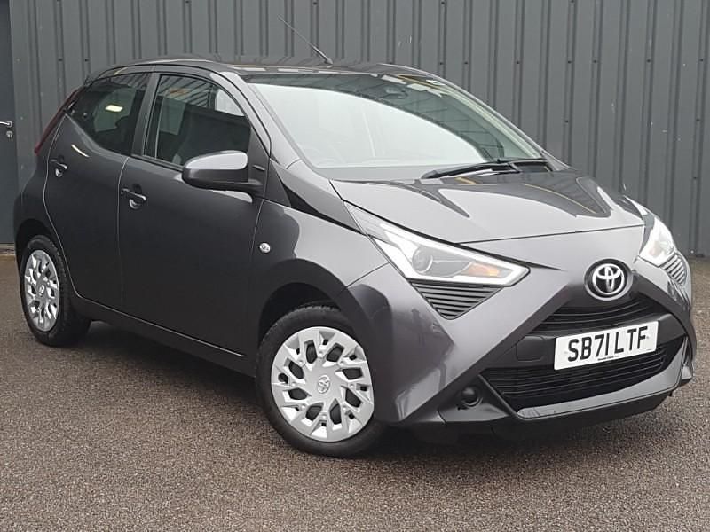 Grey Used 2022 Toyota Aygo X-play Hatchback | £10,498 (Super price) - Image 1/4