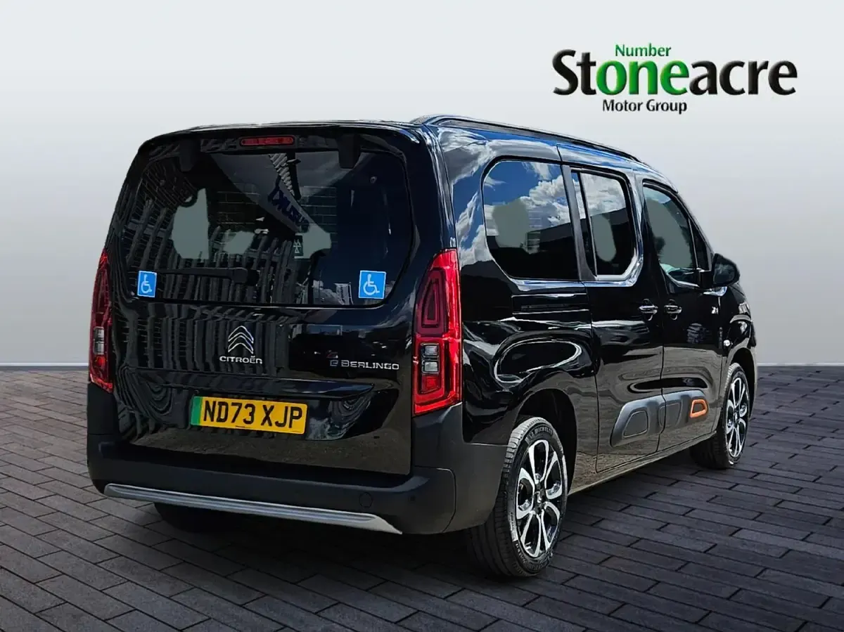 Used Citroën e-Berlingo XTR 100 kW (136 HP) 2023 Black MPV