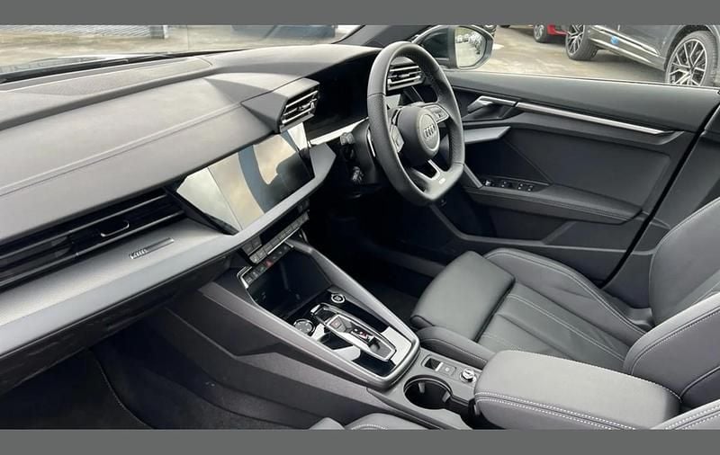 Used Audi A3 e-tron S-Line 200 HP (147 kW) 2025 Black Hatchback