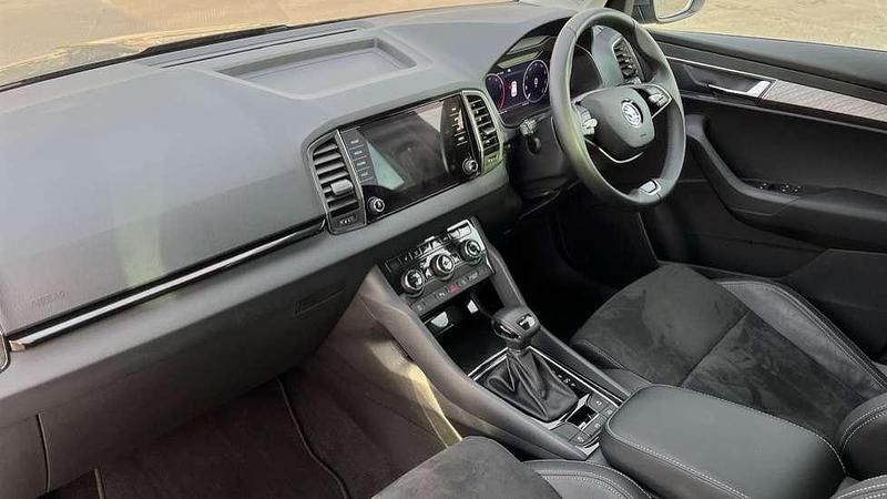 Used Skoda Karoq SE L 150 HP (110 kW) 2024 Silver SUV