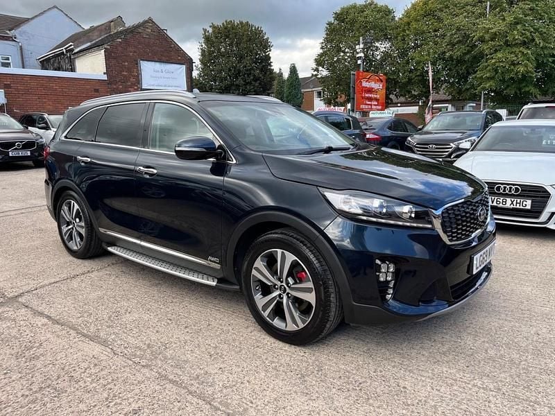 Blue Used 2019 Kia Sorento GT-Line SUV | £21,190 (Fair price) - Image 1/4