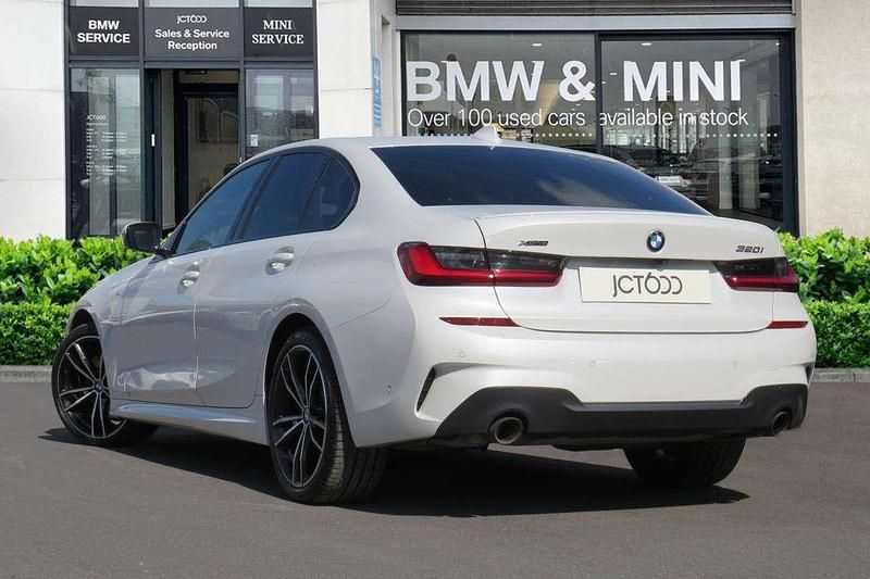 Used BMW 320 M Sport 181 HP (133 kW) 2022 White Sedan