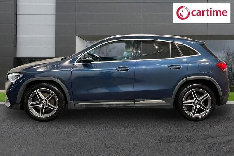 Used Mercedes GLA200 Executive 150 HP (110 kW) 2021 Blue SUV