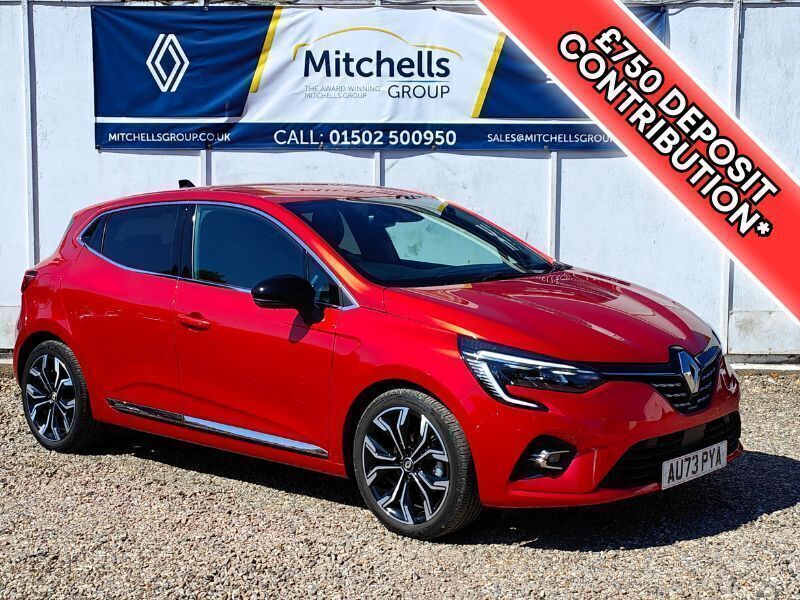 Flame red Used 2023 Renault Clio V Techno Hatchback | £16,995 (Fair price) - Image 1/4