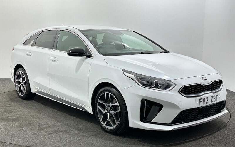 Used 2021 Kia ProCeed GT-Line Hatchback | £15,158 (Good price) - Image 1/3