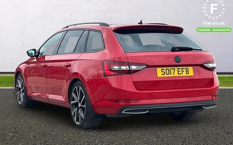 Used Skoda Superb SportLine 190 HP (139 kW) 2017 Red Estate
