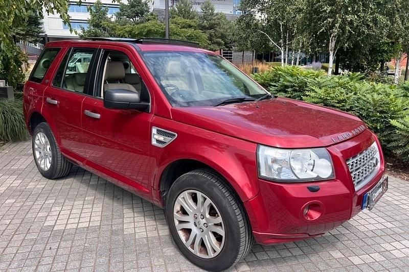 Red Used 2010 Land Rover Freelander 2 HSE SUV | £2,450 (Super price) - Image 1/1