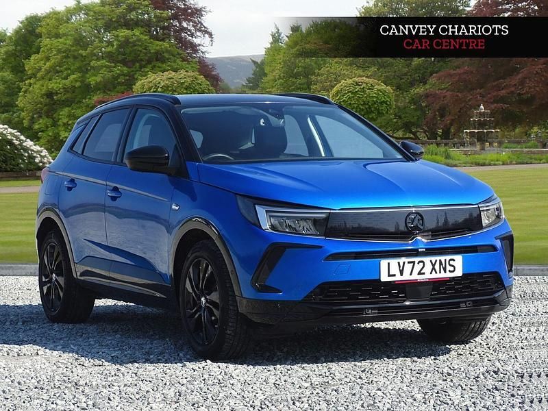 Used Vauxhall Grandland X S 130 HP (95 kW) 2023 Blue SUV