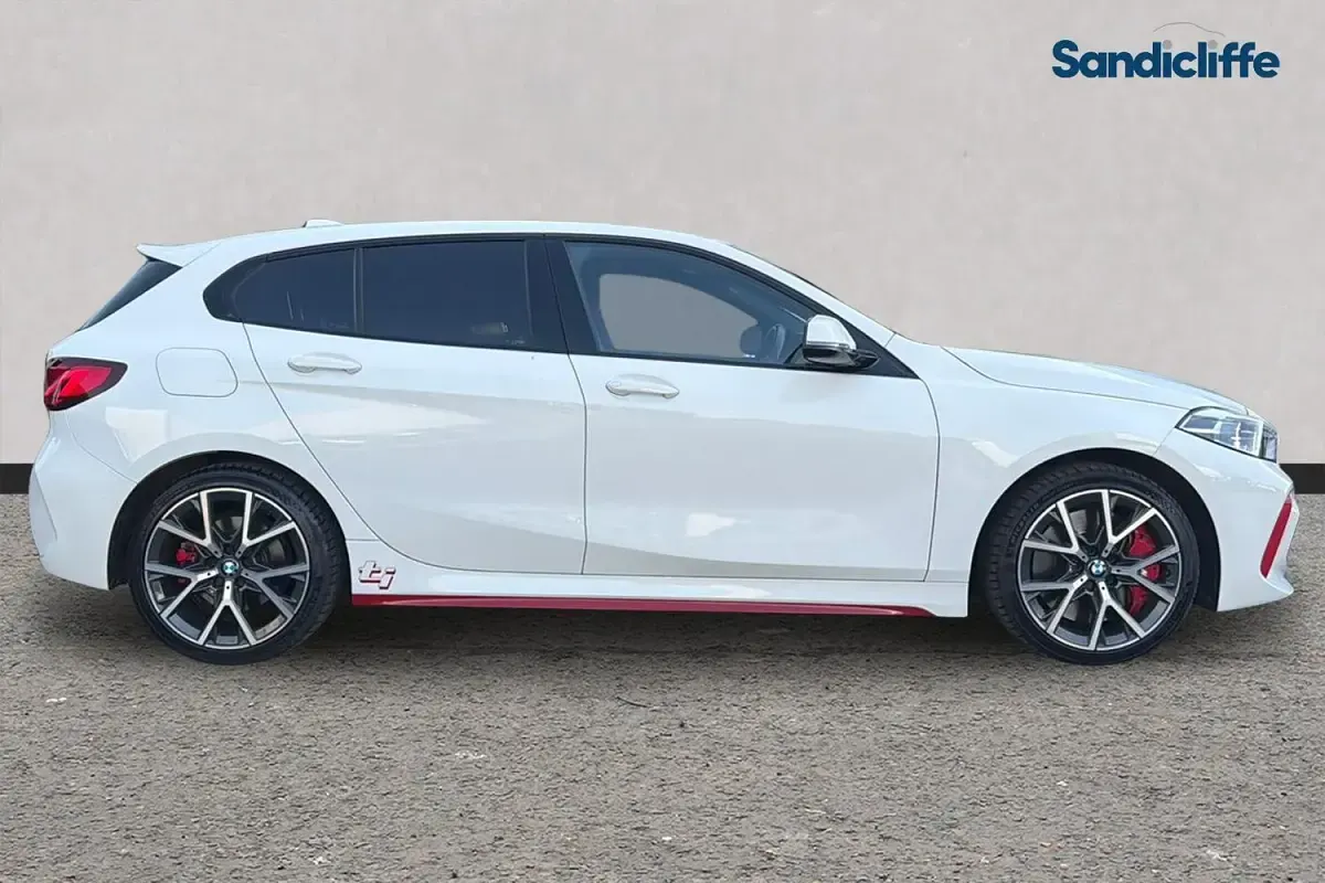 Used BMW 128 Comfort Edition 265 HP (194 kW) 2024 White Hatchback