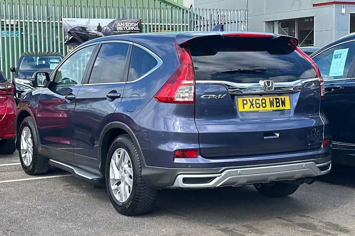Used Honda CR-V SE Plus 120 HP (88 kW) 2018 Twilight blue SUV