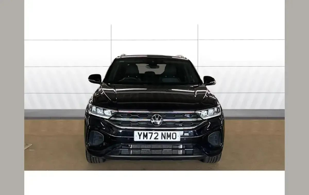 Used VW T-Roc R-line 147 HP (108 kW) 2023 Black SUV