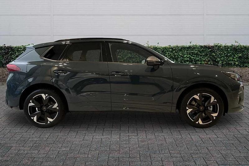 New Cupra Terramar 2025 Blue SUV