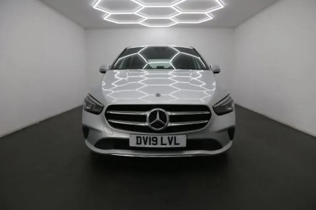 Used Mercedes B180 136 HP (100 kW) 2019 Hatchback
