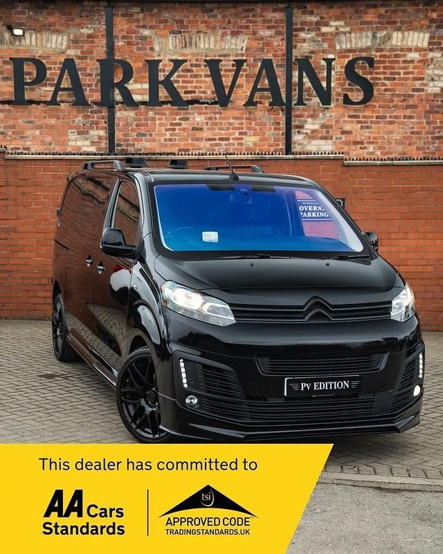 Used Citroën Dispatch 180 HP (132 kW) 2021 Black MPV