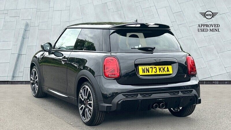 Used Mini Cooper S Hatch 188 HP (138 kW) 2023 Black Hatchback