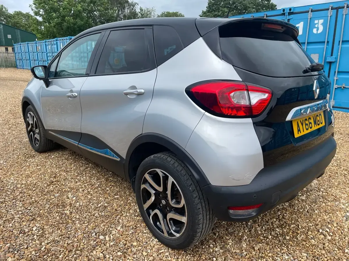 Used Renault Captur Dynamique 2016 Silver SUV