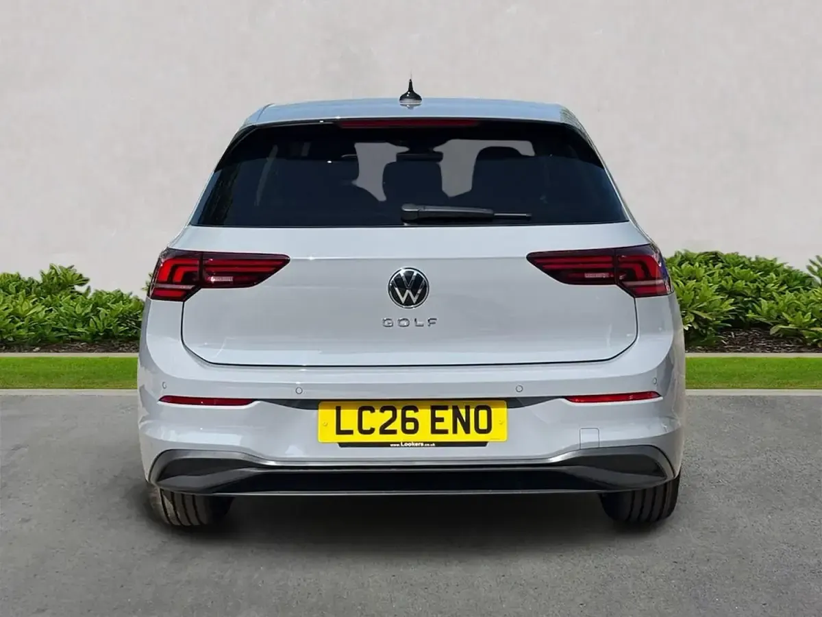 Second-hand VW Golf VIII Match 150 CP (110 kW) 2026 Gri Hatchback