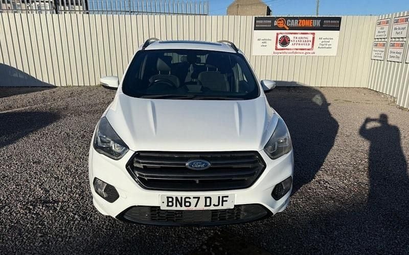 Used Ford Kuga ST-Line X 150 HP (110 kW) 2017 White SUV