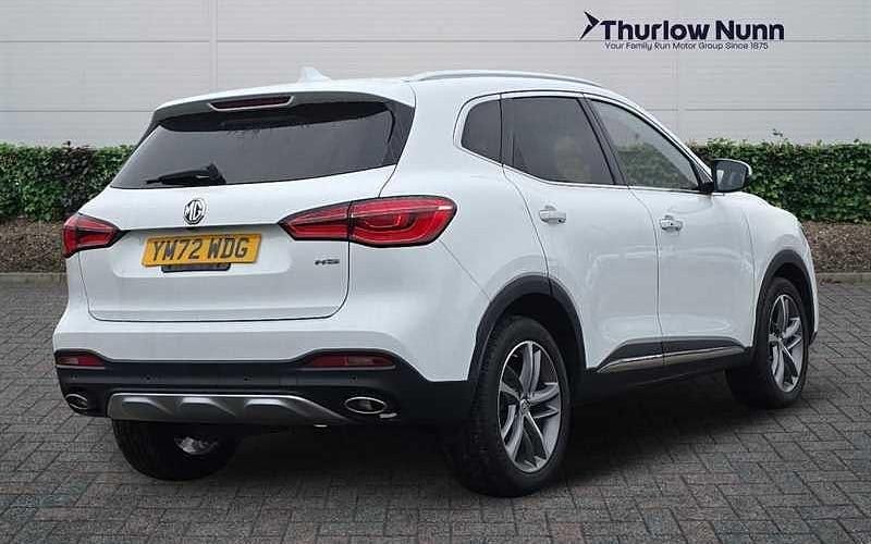 Used MG HS Exclusive 162 HP (119 kW) 2023 White SUV