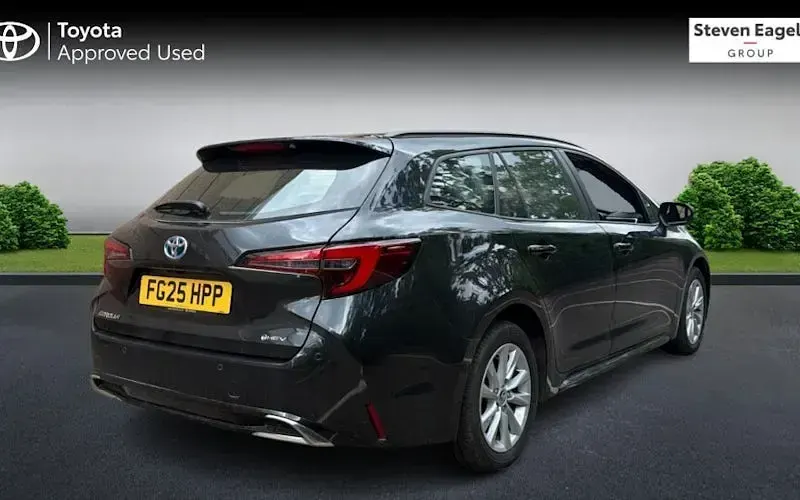 Usado Toyota Corolla 140 HP (102 kW) 2026 Carrinha