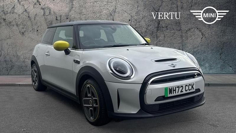 Silver Used 2022 Mini Cooper SE Hatch Hatchback | £16,681 (Fair price) - Image 1/4
