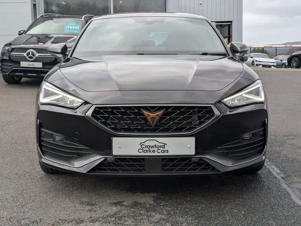 Used Cupra Leon VZ2 310 HP (228 kW) 2023 Black Hatchback