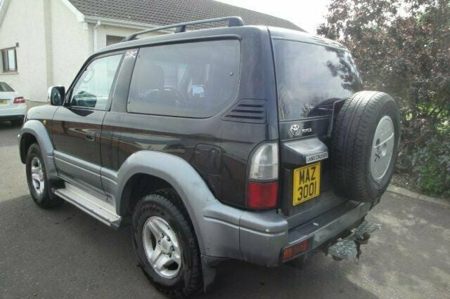 Used Toyota Land Cruiser 2001 SUV