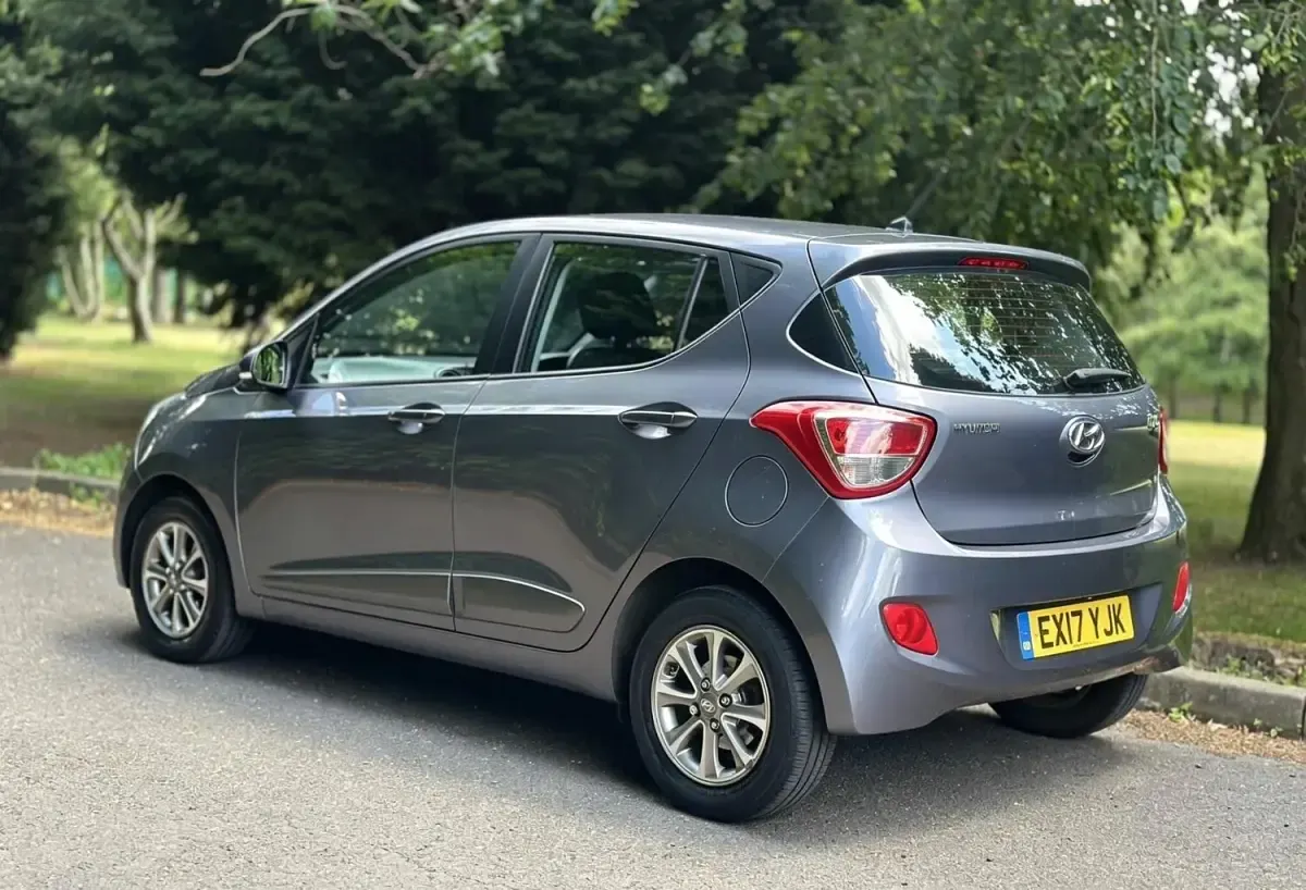 Used Hyundai i10 Premium 2017 Grey Hatchback