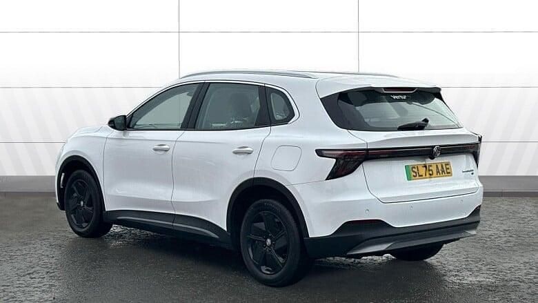 Used MG MG5 EV SE 169 kW (231 HP) 2025 White Estate