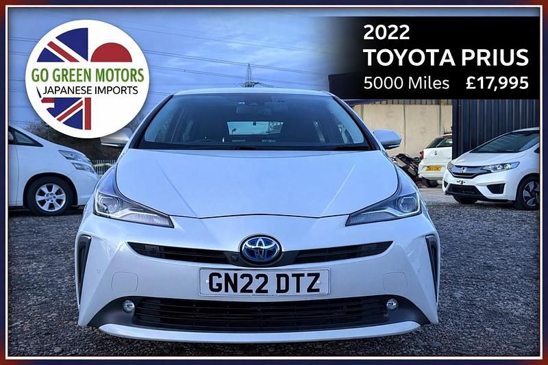 Used Toyota Prius Business Edition 2022 White Hatchback