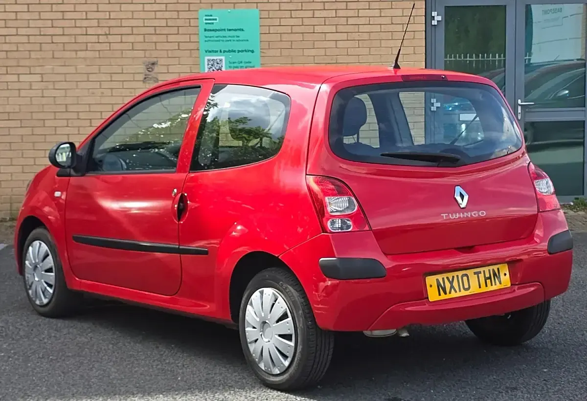Used Renault Twingo 2010 Red Hatchback