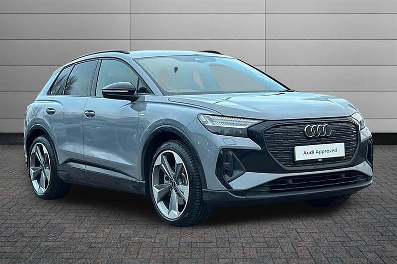 Used Audi Q4 e-tron Black Edition 150 kW (204 HP) 2026 Pebble grey SUV