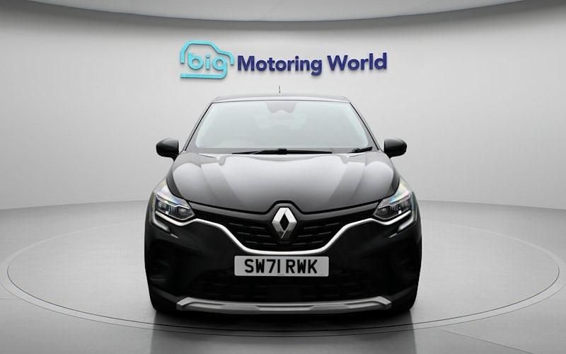 Used Renault Captur Iconic 91 HP (66 kW) 2022 Black SUV
