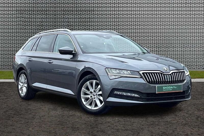Used 2023 Skoda Superb SE Technology Estate | £21,481 (Fair price) - Image 1/4