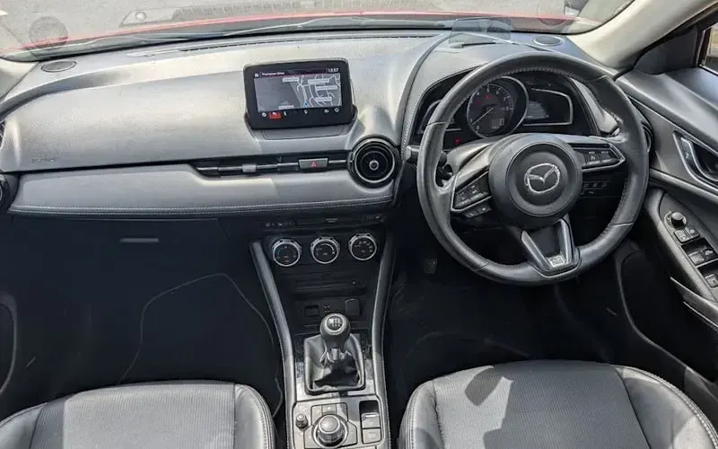 Used Mazda CX-3 Inclusive 121 HP (88 kW) 2019 Red SUV