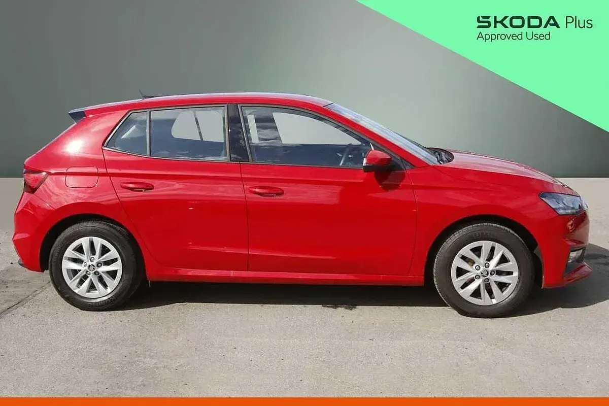 Used Skoda Fabia Comfort 94 HP (69 kW) 2024 Velvet red metallic Hatchback