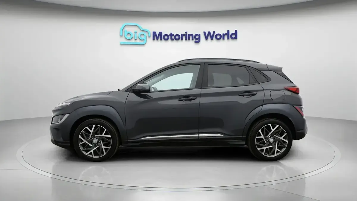 Used Hyundai Kona Premium 141 HP (103 kW) 2023 Grey SUV