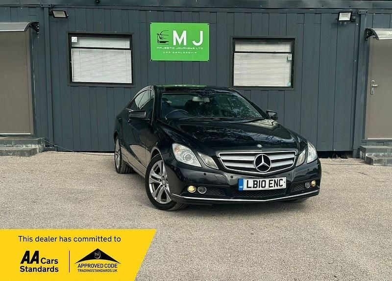 Black Used 2010 Mercedes E200 SE Coupe | £4,685 - Image 1/4