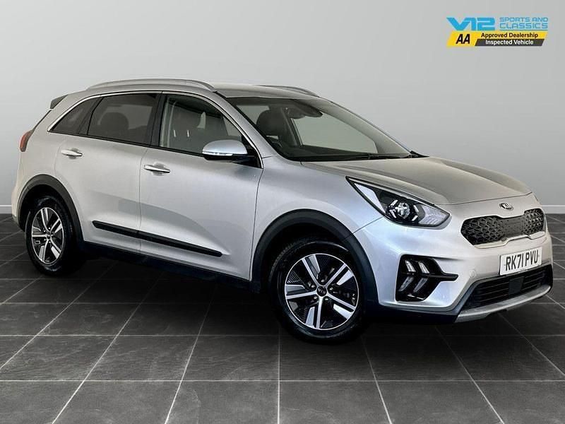 Silver Used 2021 Kia Niro 2 SUV | £13,795 (Good price) - Image 1/2