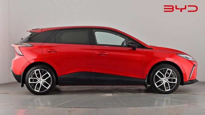 Used MG MG4 EV Trophy 180 kW (245 HP) 2024 Red Hatchback