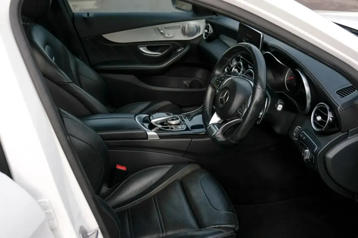 Used Mercedes C63 AMG Premium 2018 White Estate