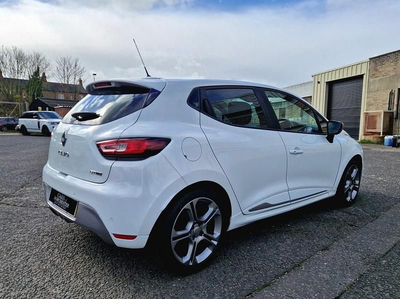Used Renault Clio IV GT-Line 2018 White Hatchback