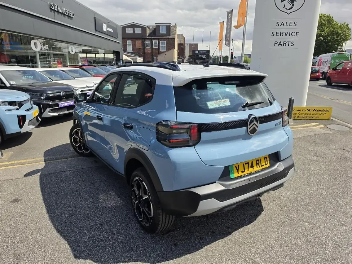 New Citroën e-C3 81 kW (111 HP) 2025 Blue Hatchback