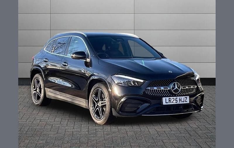 Used Mercedes GLA200 Executive 161 HP (118 kW) 2025 Black SUV