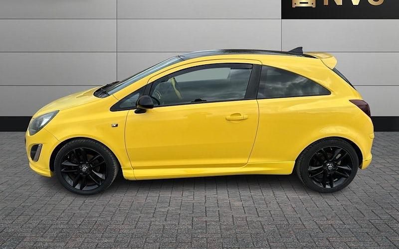 Second-hand Vauxhall Corsa Edition 86 CP (63 kW) 2013 Alb Hatchback