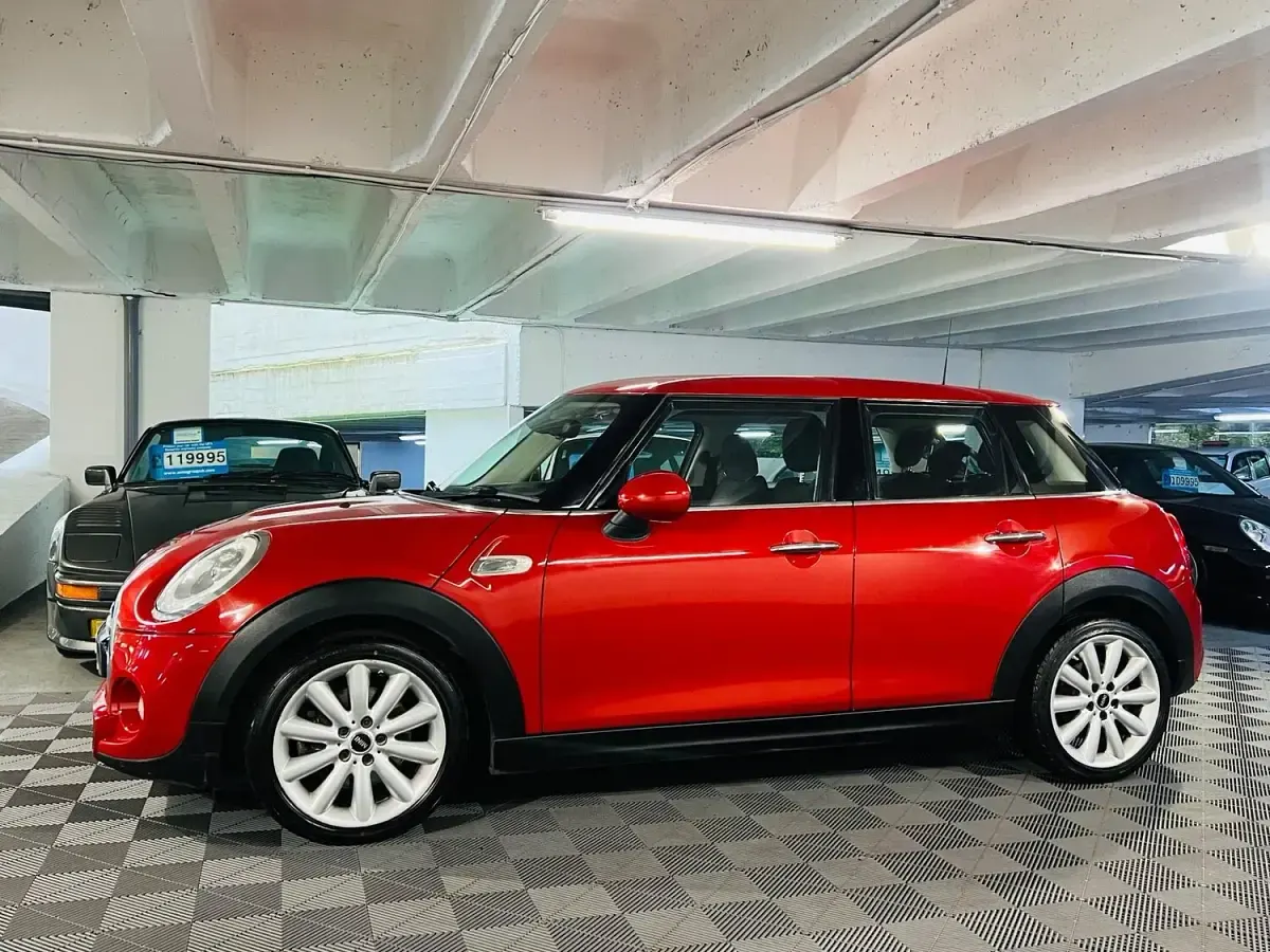 Used Mini Cooper S Hatch 2017 Red Hatchback