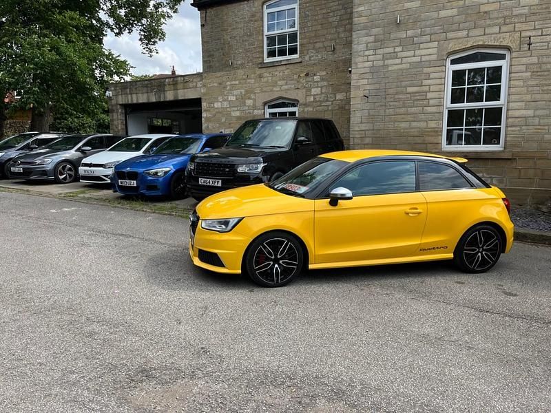 Used Audi A1 Basis 2014 Yellow Hatchback