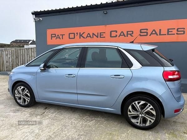 Used Citroën C4 Picasso Exclusive 2016 Blue MPV