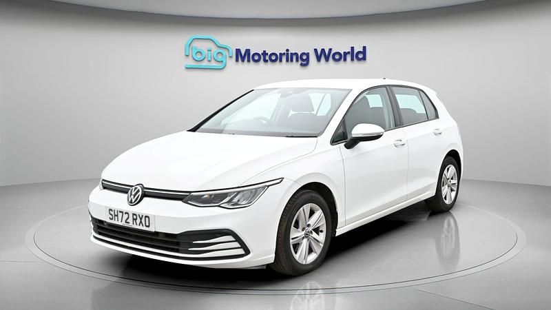 Used VW Golf VIII S 131 HP (96 kW) 2023 White Hatchback