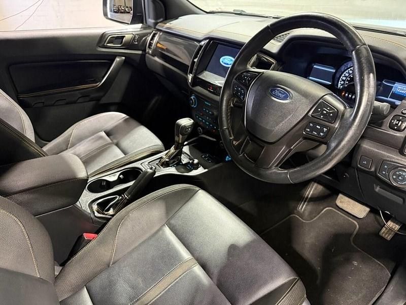 Begagnad Ford Ranger Wildtrack 2022 Grå Pickup